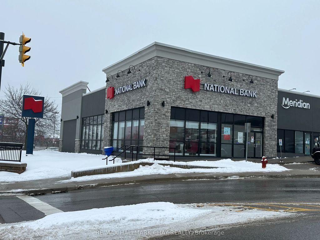 72 Davis Drive 13, Newmarket