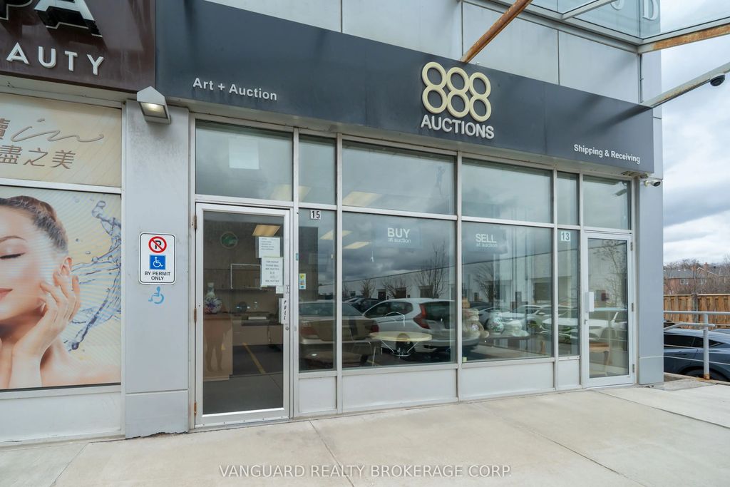 280 West Beaver Creek Road 13, 15, L19, Richmond Hill