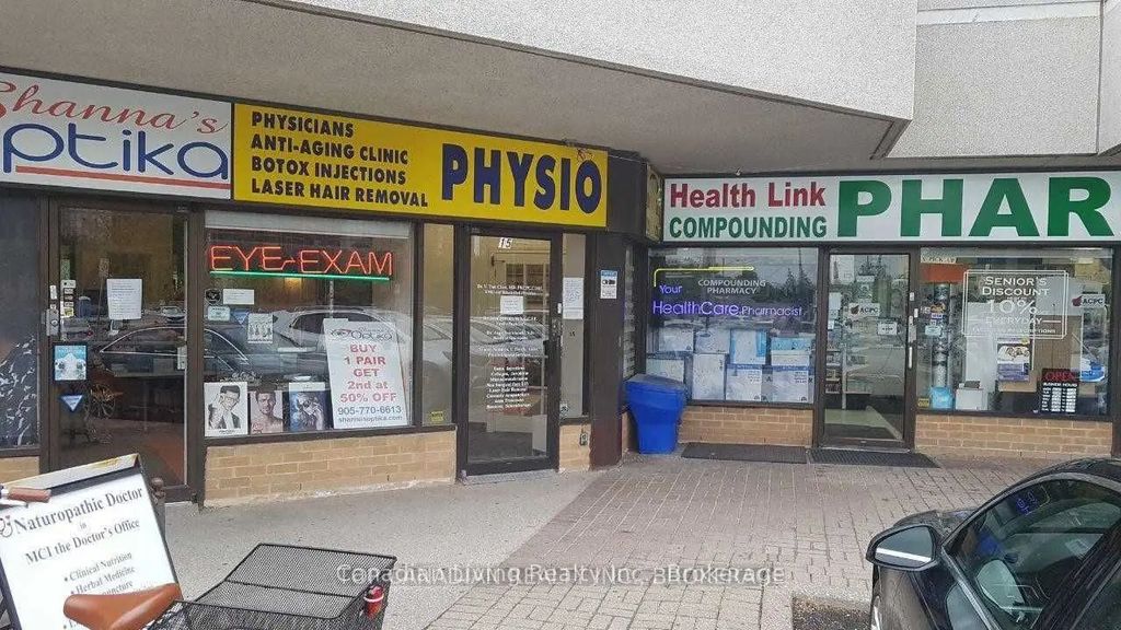 9555 Yonge Street 15, Richmond Hill