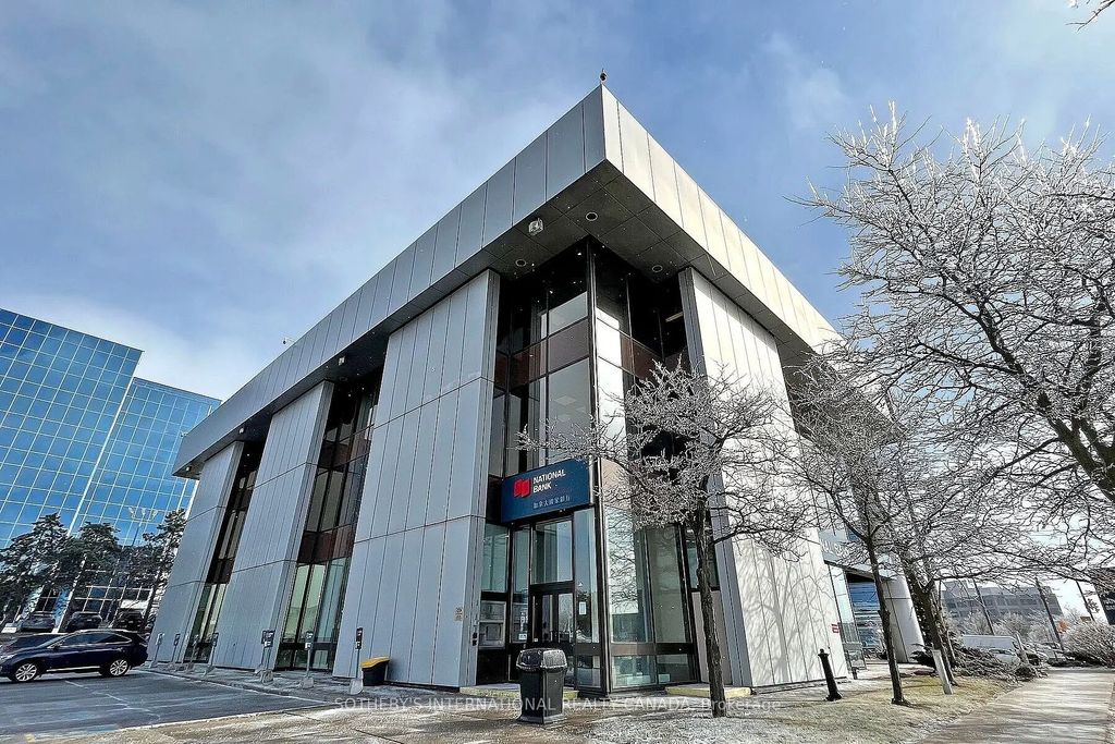 500 Highway 7 N/a E 303, Richmond Hill