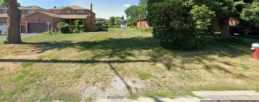 104 Oak Avenue, Richmond Hill