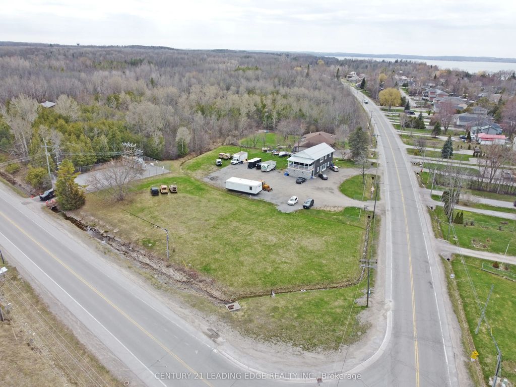 1035 Metro Road N, Georgina