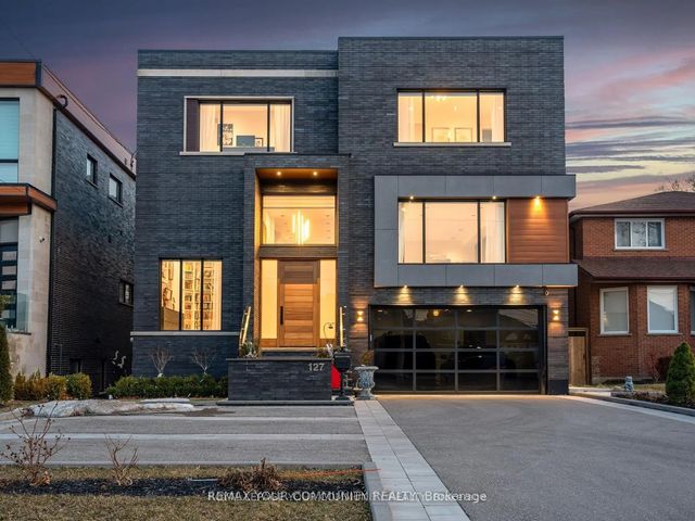 127 Elgin Mills Road W, Richmond Hill