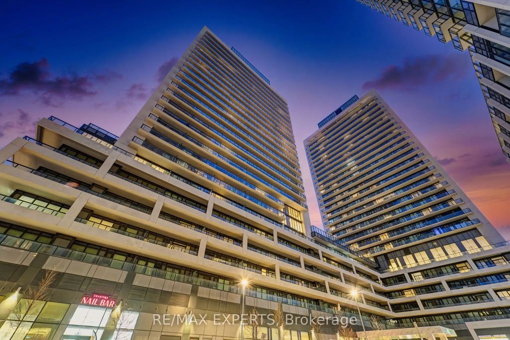 8960 Jane Street 421, Vaughan