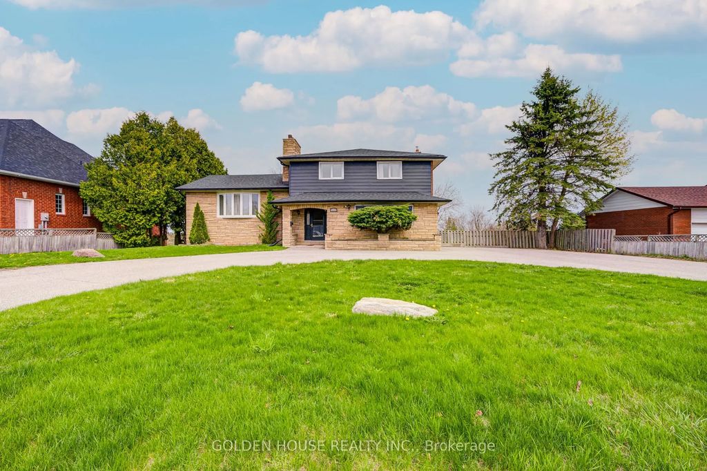 53 West Park Heights, Georgina
