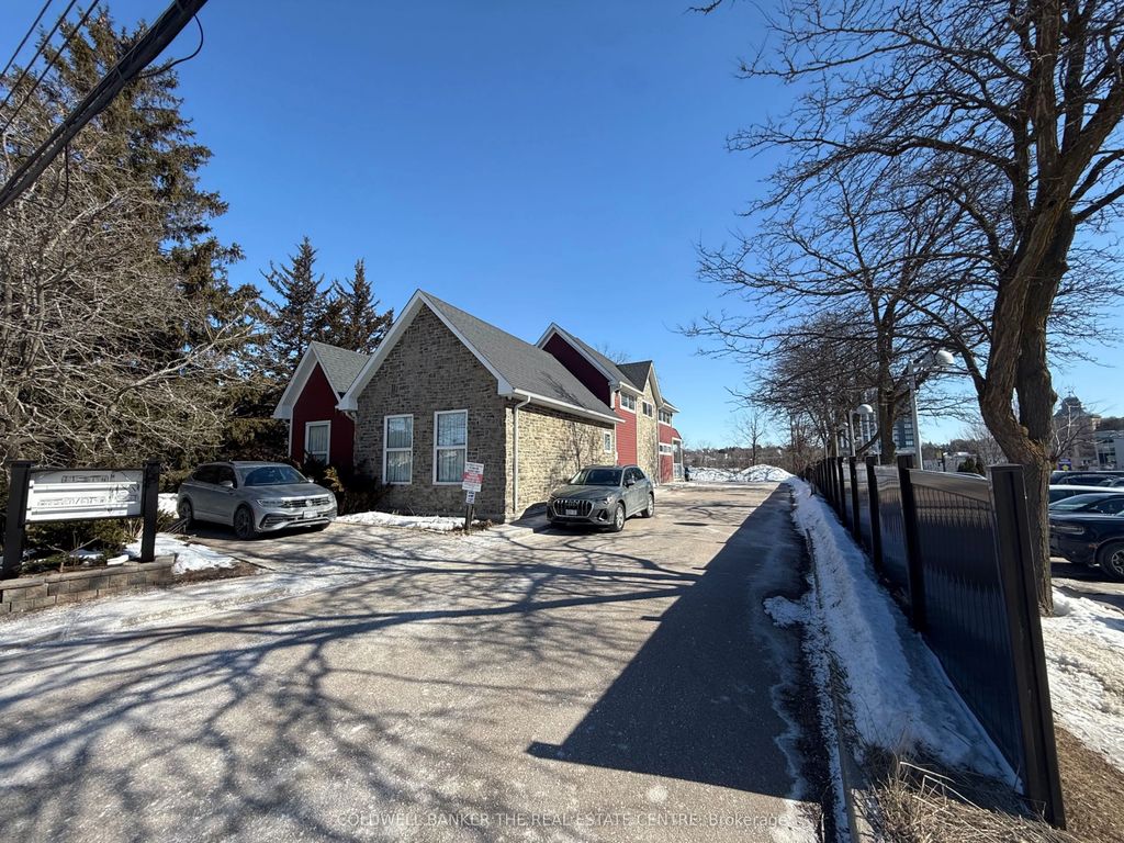 23 Bolton Avenue, Newmarket