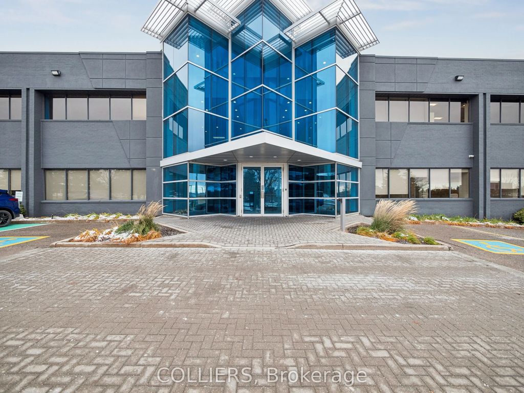 55 Renfrew Drive, Markham