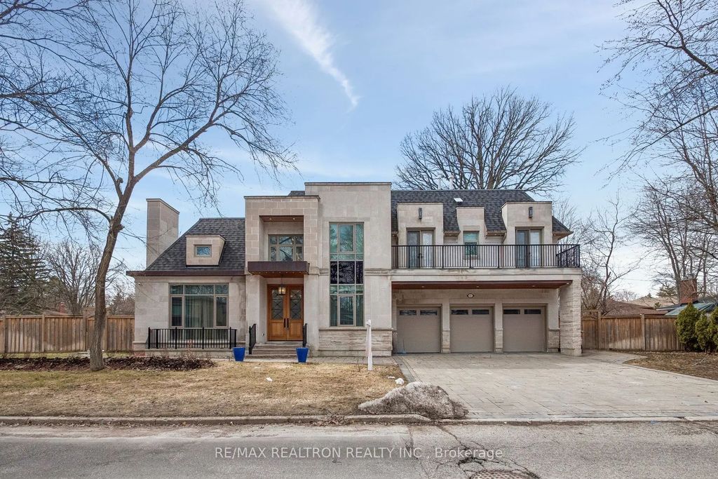 12 Miner Circle, Markham