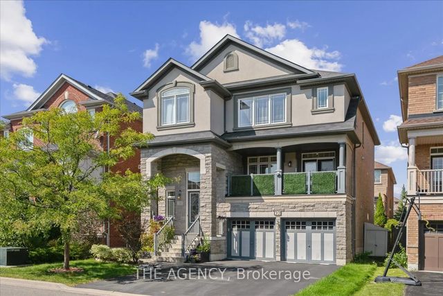 32 Timna Crescent, Vaughan