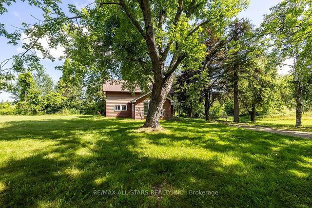 16865 Ridge Road, Brock