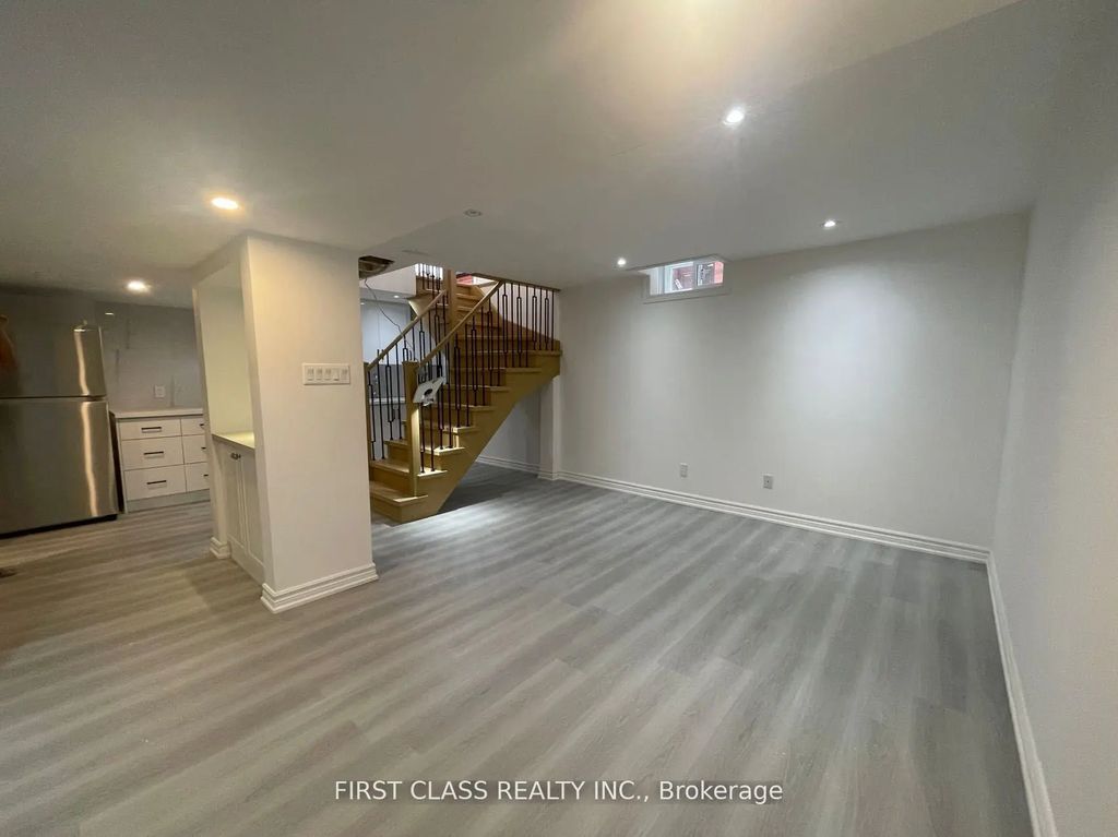 36 Soho Crescent Basement, Markham