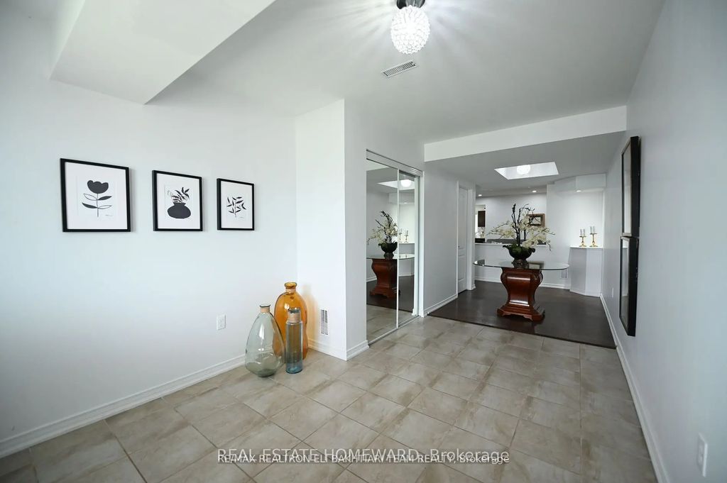 1226 Leslie Drive Room 2, Innisfil