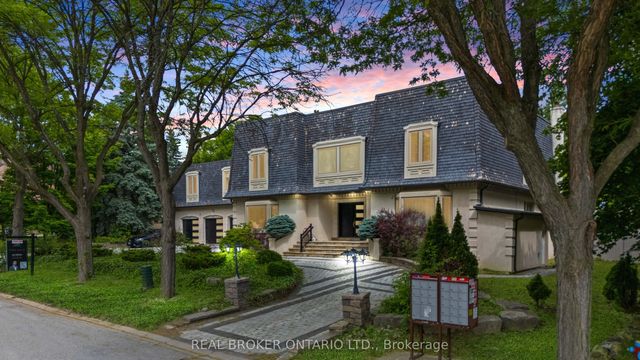 106 Teefy Avenue, Richmond Hill