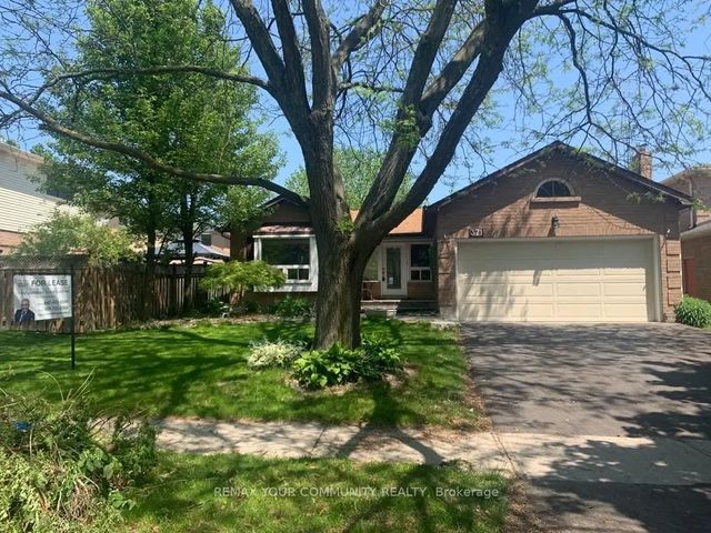 371 Selby Crescent Basement, Newmarket