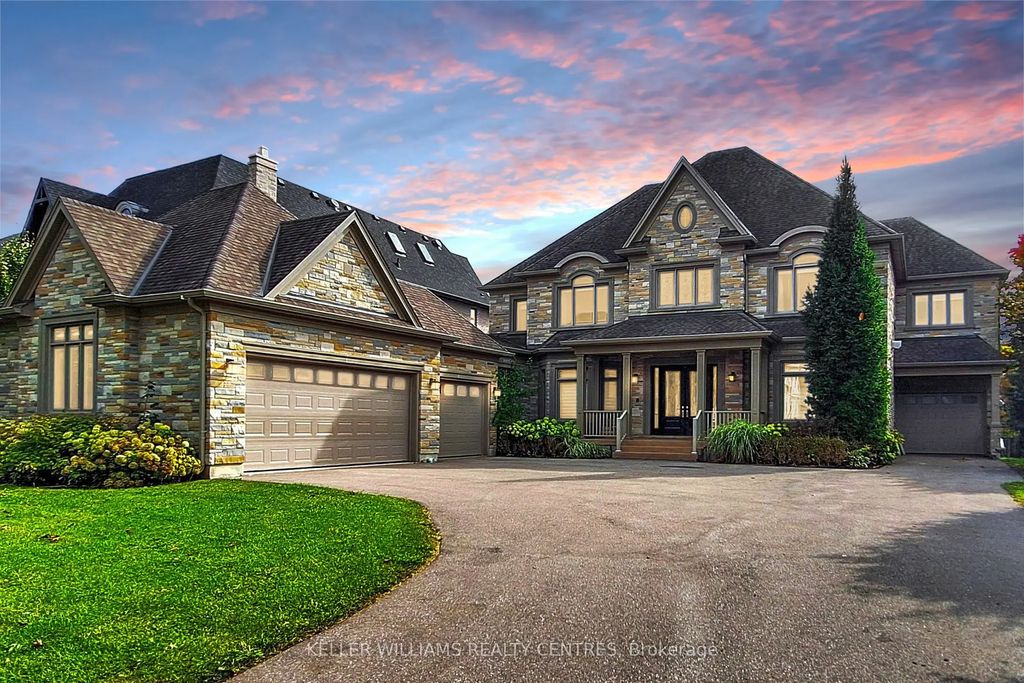 33 Maple Grove Avenue, Richmond Hill