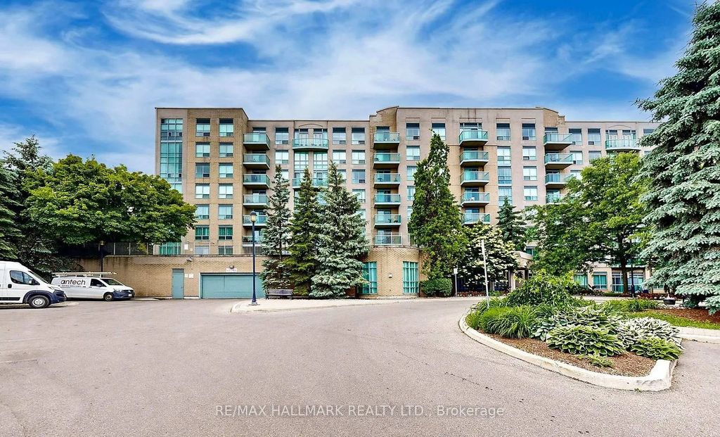 3 Ellesmere Street 215, Richmond Hill