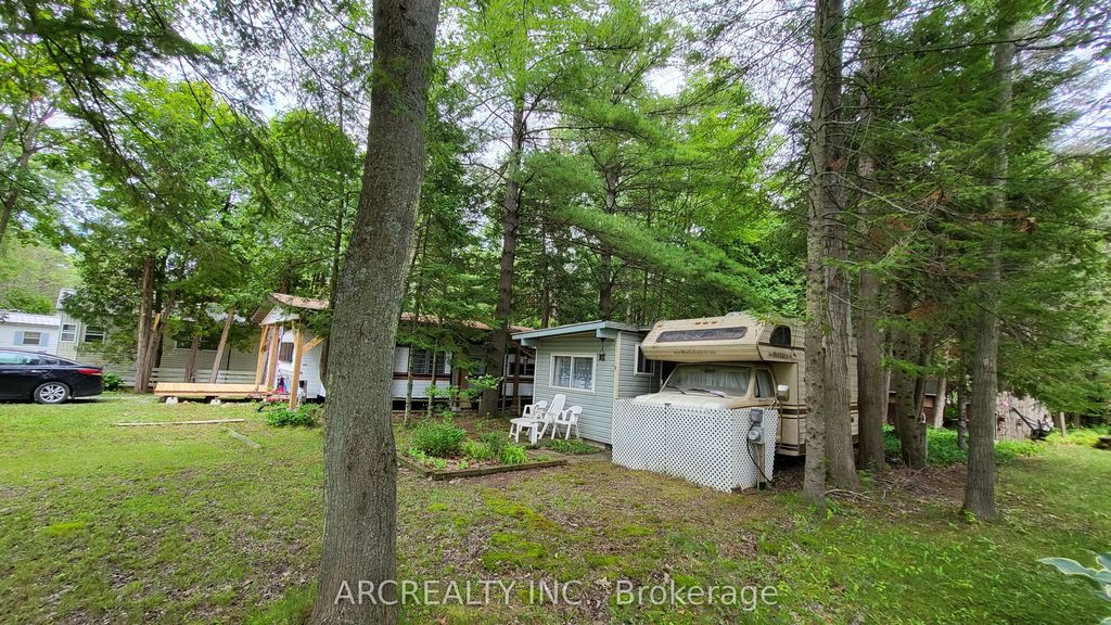 3 Chickadee Drive, Georgina