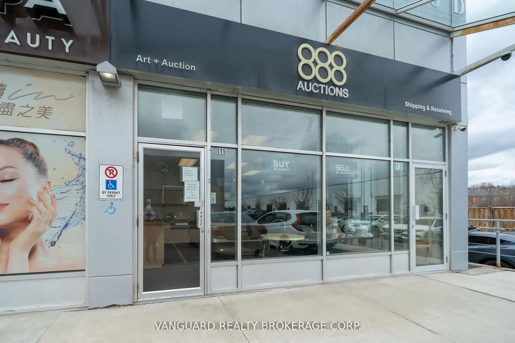 280 West Beaver Creek Road 13, 15, Richmond Hill