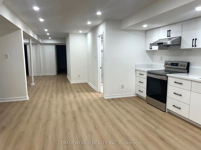142 Shady Oaks Avenue Basement Unit, Markham