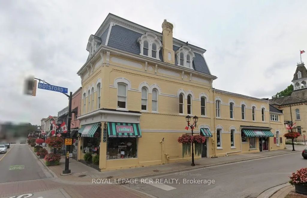 206 Main Street, Newmarket