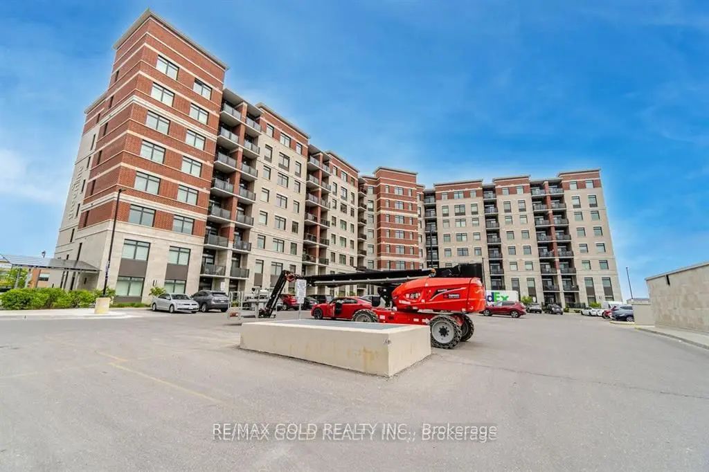 39 New Delhi Drive, Markham