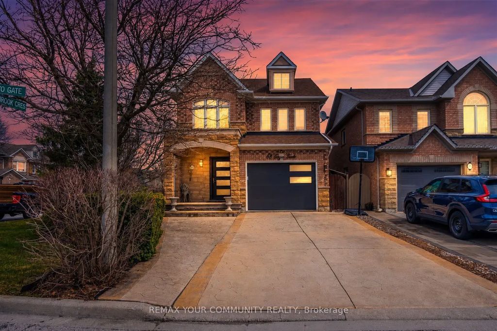 68 Goyo Gate, Vaughan
