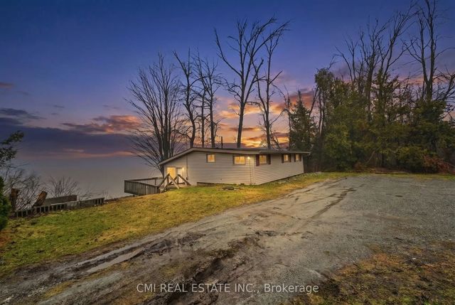 100 Alsops Beach Road, Brock