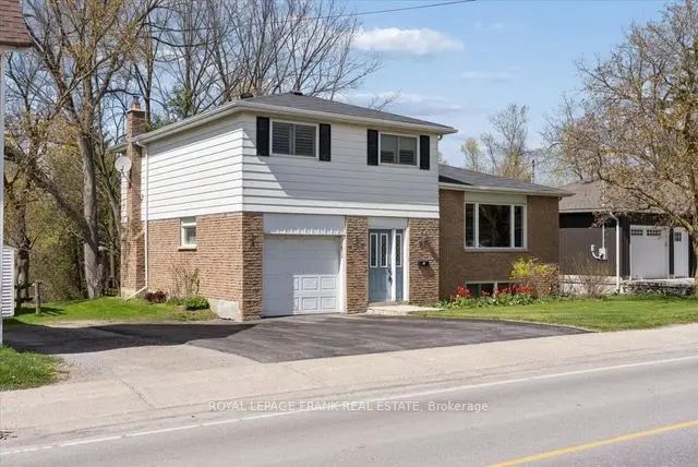 87 Mill Street, Uxbridge