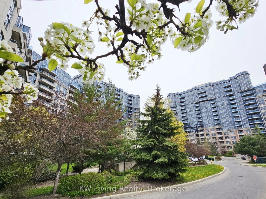 33 Cox Boulevard 1117, Markham