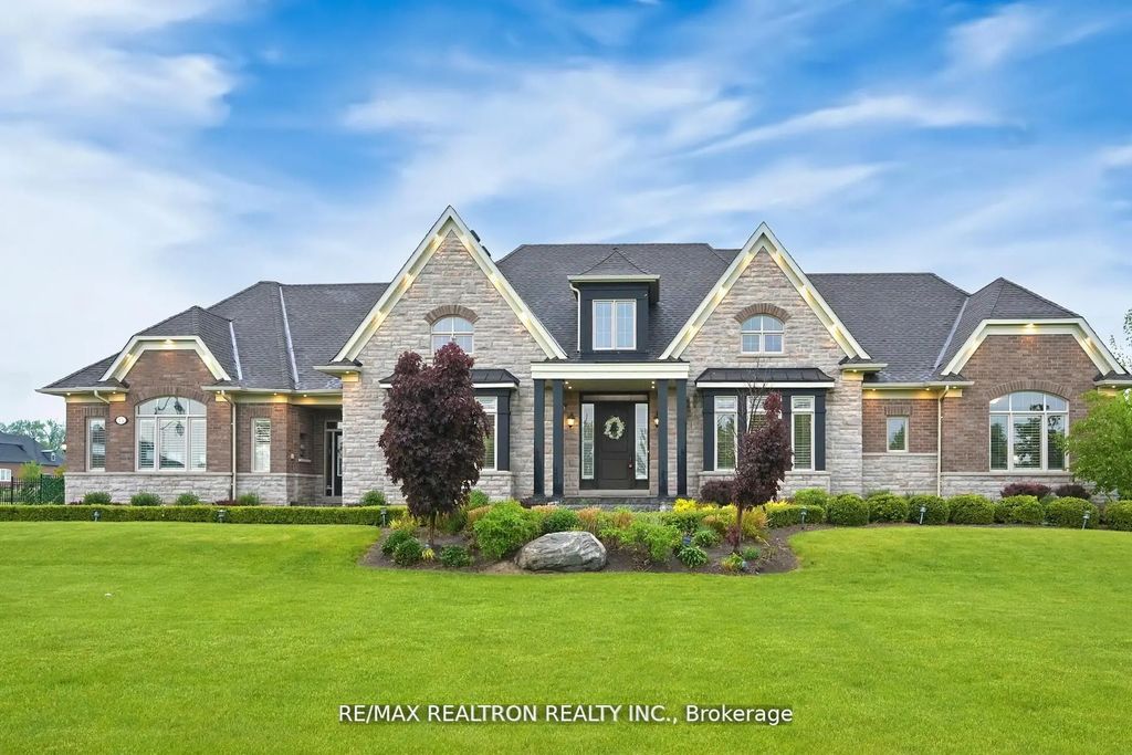 15 Pine Vista Avenue, Whitchurch-Stouffville