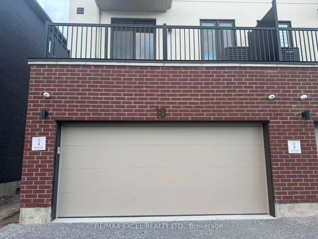 18 Big Willow Crescent Main & Basement, Richmond Hill