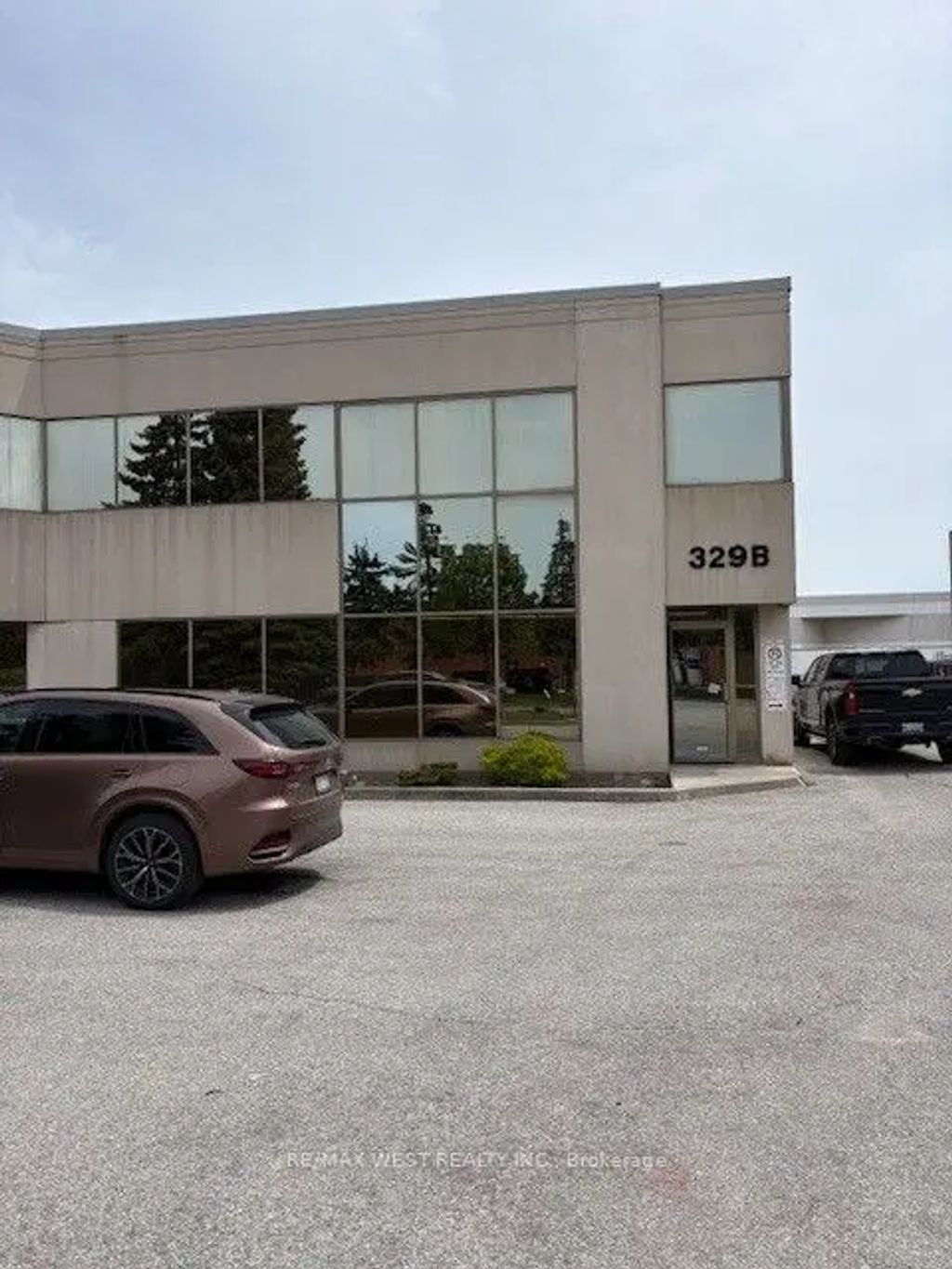 329 Millway Avenue B, Vaughan