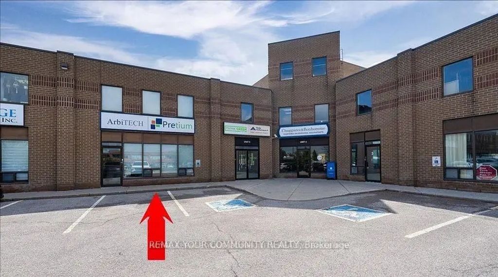 355 Harry Walker Parkway 6, Newmarket