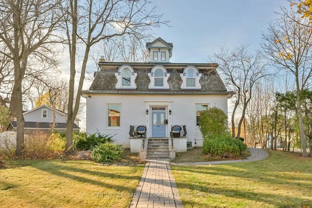 202 Main Street N, Markham
