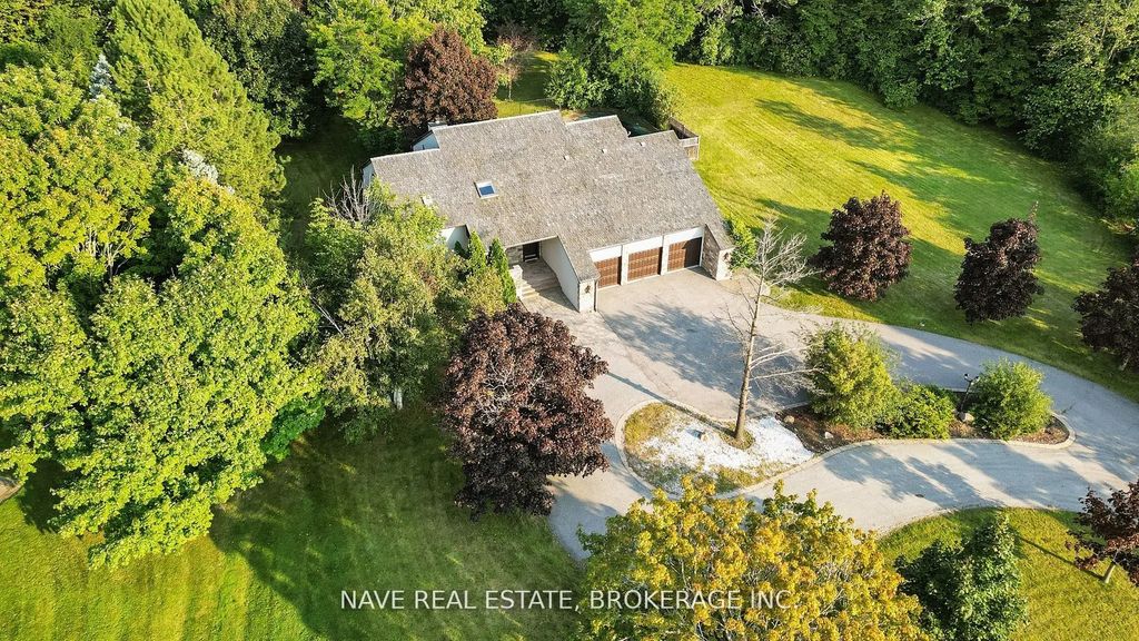 63 Elderberry Trail, Aurora