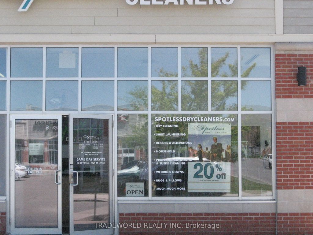 1450 Major Mackenzie Drive W M-1, Vaughan