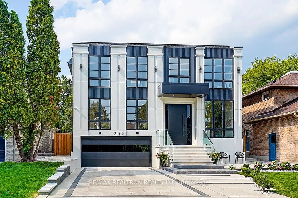 202 Carlton Road, Markham