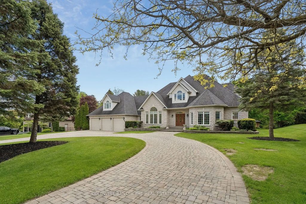 480 Coventry Hill Trail, Newmarket