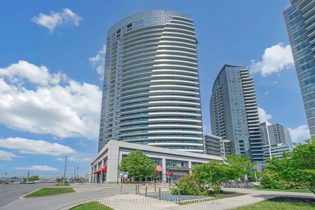 7161 Yonge Street 1525, Markham