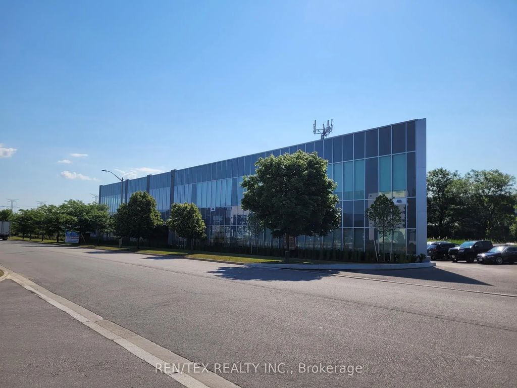 99 Great Gulf Drive Unit 4, Vaughan