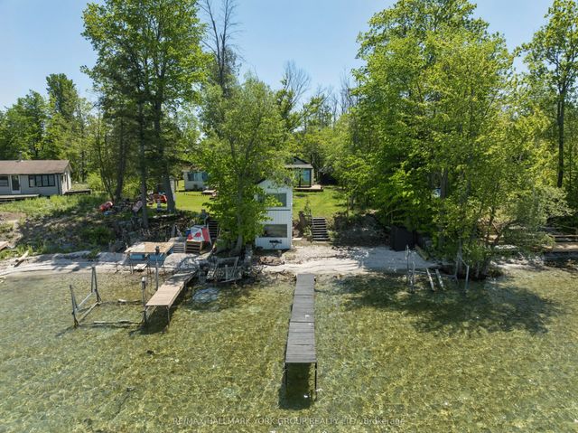 10 Snake Island Road, Georgina Islands