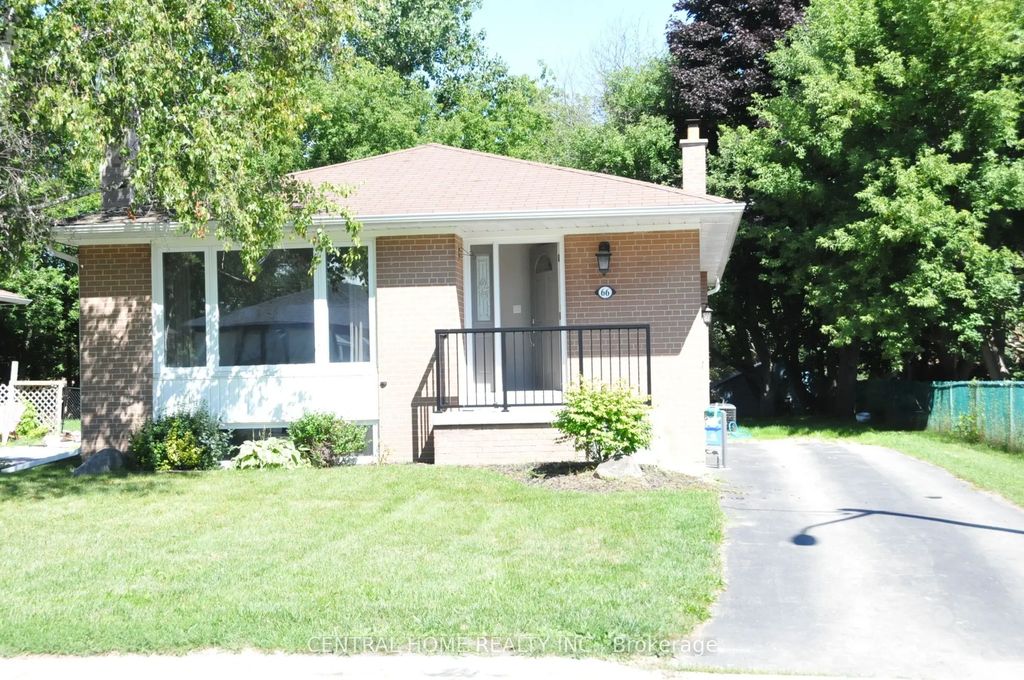 66 Collins Crescent, Aurora