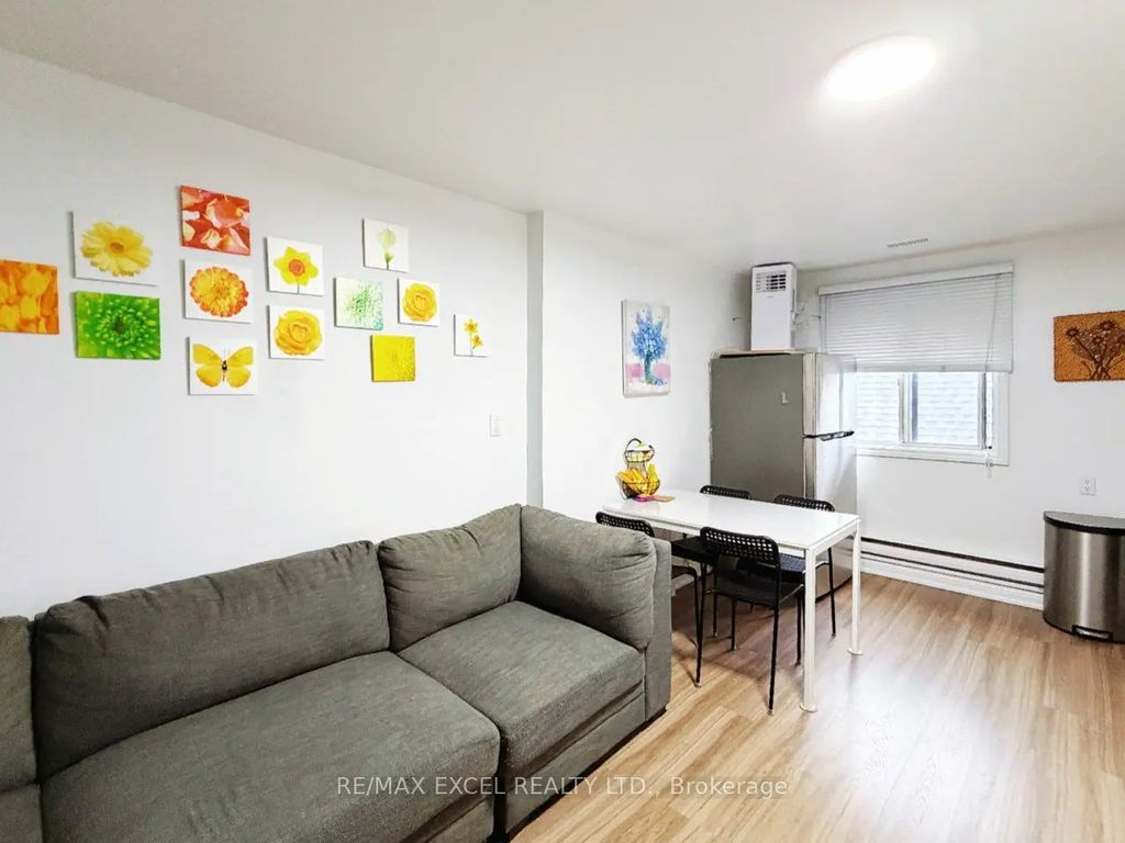 348 Main Street N 3b, Markham