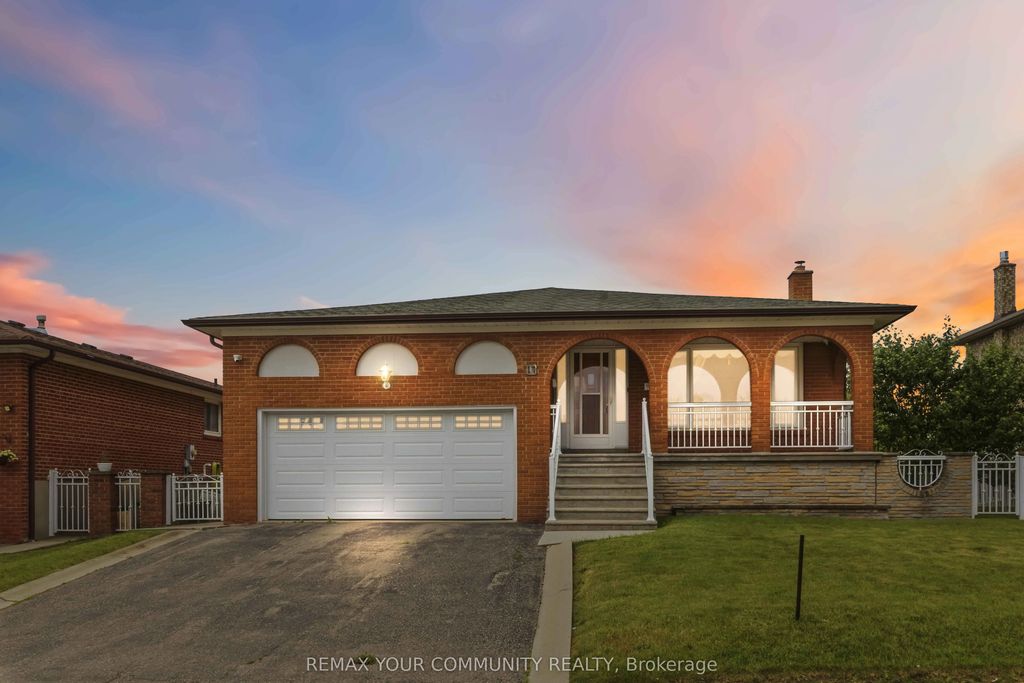 17 Harris Crescent, Vaughan