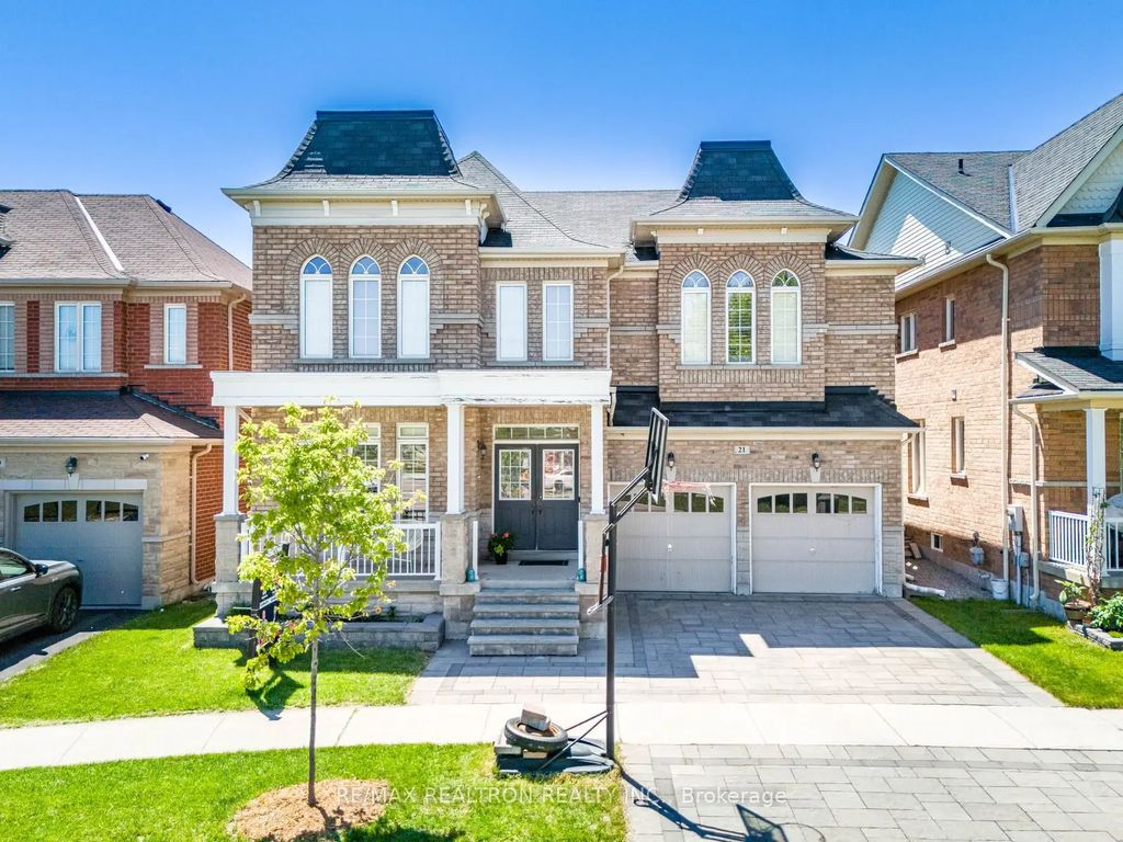 21 Rennie Avenue, Markham