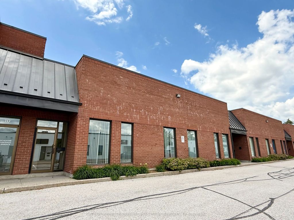 110 Jardin Drive 8-9, Vaughan
