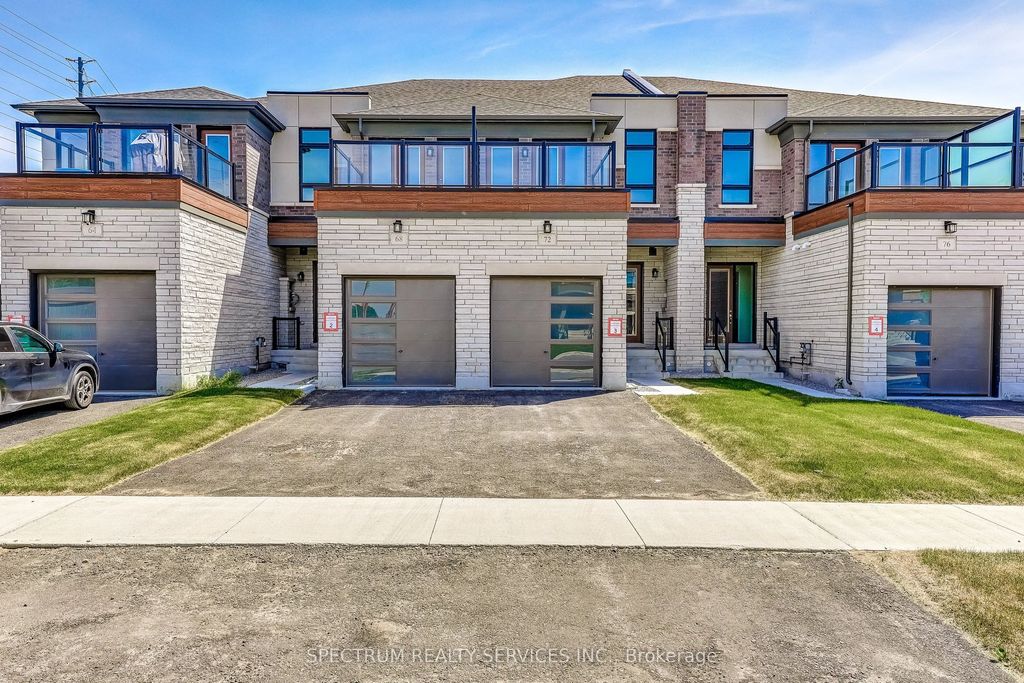 72 Adario Crescent, Vaughan