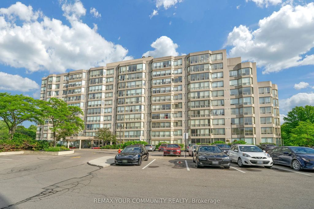 175 Cedar Avenue 913, Richmond Hill