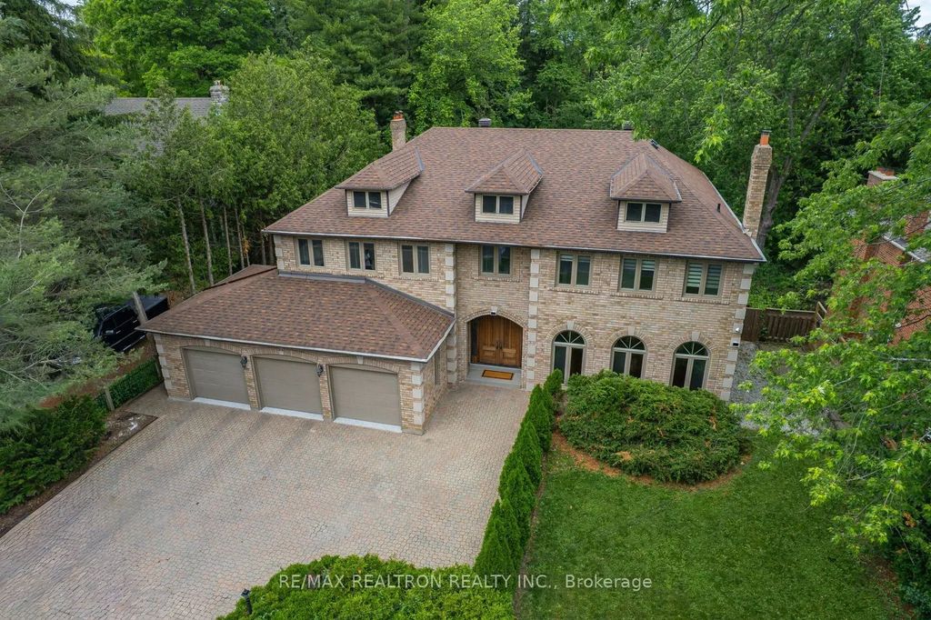 92 Proctor Avenue, Markham