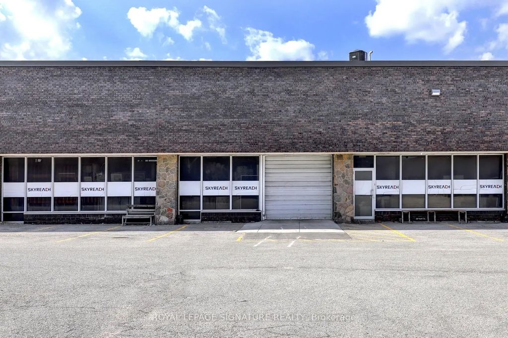 112a Snidercroft Road, Vaughan